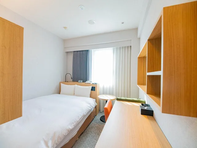 غرفة قياسية بسرير مزدوج في المبنى الرئيسي، Central Hotel Takeo 1/1