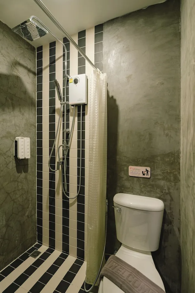 غرفة قياسية بسرير كينج بغرفة نوم واحدة، The Arbern Hostel x Bistro 4/5
