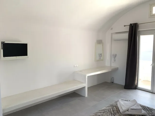 غرفة سوبيريور ثلاثية بسرير مزدوج مع أريكة، Sea View 7/10
