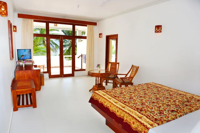 غرفة ديلوكس بسرير مزدوج بإطلالة على البحر بشرفة، Oasey Beach Hotel 5/10