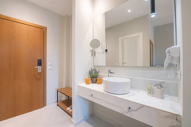 Triple Room Deluxe, Ekati Mare Lifestyle Resort 5/7