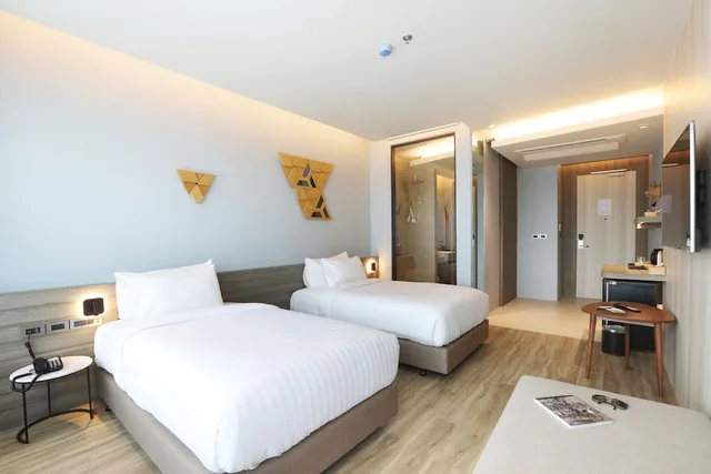 غرفة سوبيريور بسريرين منفصلين، The Signature Hotel Airport 4/7