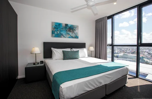 غرفة بغرفة نوم واحدة، Synergy Broadbeach 1/3