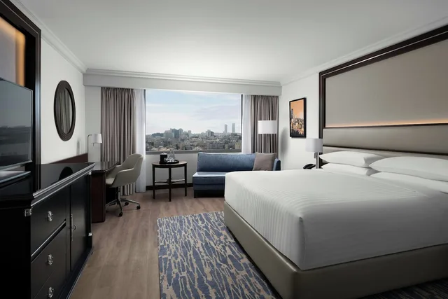 جناح تنفيذي بسرير كينج بغرفة نوم واحدة، Marriott Amman Hotel 2/10