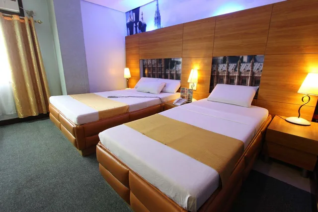 Euro Suite 2، Eurotel Las Pinas 2/2