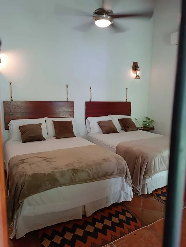 غرفة أساسية رباعية بسريرين مزدوجين، BOHEMIA HOTEL BOUTIQUE 2/3