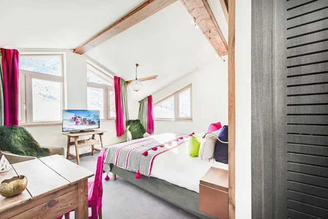 جناح بريستيج، Hôtel Pashmina 5/5