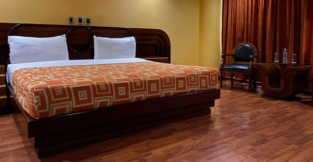 غرفة أساسية بسرير كينج، Hotel Escala Siglo XXI 5/9