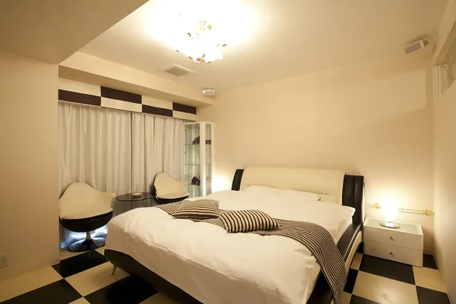 Standard, Queen Bed, V Hotel - Adults Only 2/10