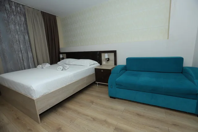 غرفة قياسية بسرير مزدوج، Hotel The K Tbilisi 1/9