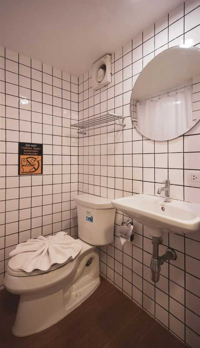 Hammock, Queen Bed, Book A Bed Poshtel - Hostel 5/5