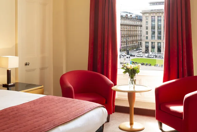 غرفة تنفيذية بسرير كينج بإطلالة على المدينة، Millennium Hotel Glasgow 2/3