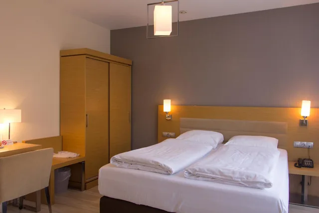 غرفة بسرير مزدوج أو سريرين منفصلين، Hotel Port 5/10