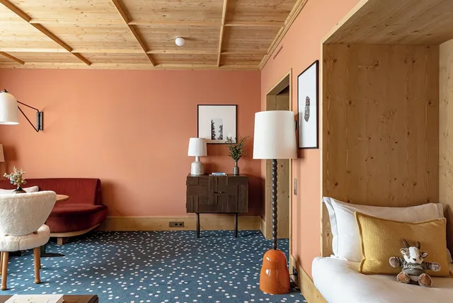 Prestige, Junior Suite, King Bed, Hotel Le Coucou 2/2