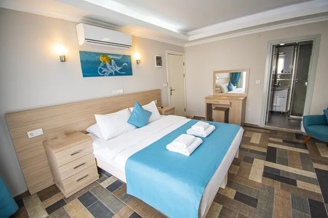 Studio, Double Bed, Sea View, M Suite Hotel 4/10
