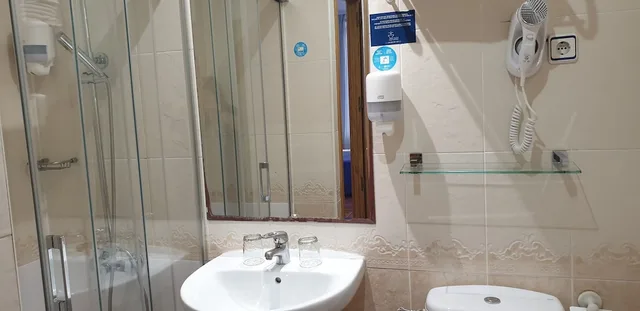 Exterior, Superior, Double Bed, Private Bathroom, Hostal Las Fuentes 10/10