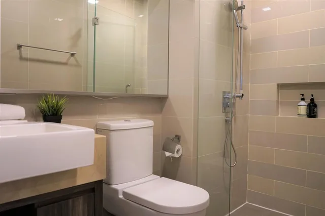 جناح بريميير بسرير كينج بغرفتي نوم، Ramada Suites by Wyndham Kuala Lumpur City Centre 5/5