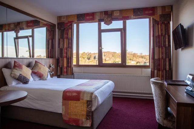 غرفة قياسية بسرير مزدوج، West County Hotel 4/9