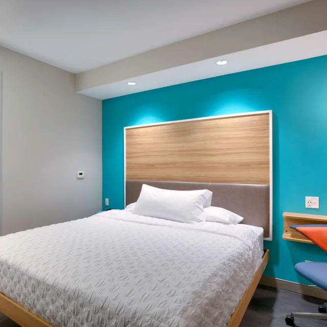 غرفة بسرير كينج، Hotel New Orly 3/8