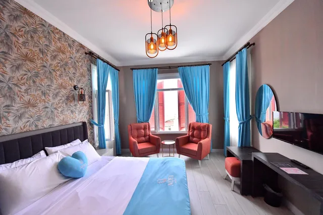 غرفة ديلوكس بسريرين منفصلين بإطلالة على البحر، Noya Kosk Otel 1/2