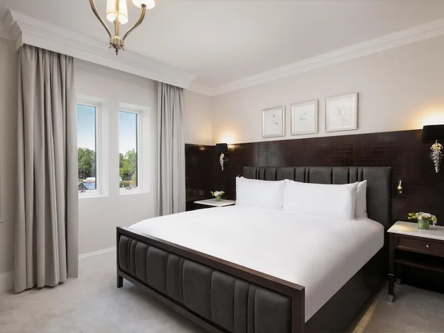 جناح فاخر بسريرين كينج بغرفتي نوم، Fairmont Windsor Park 3/5