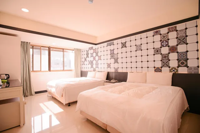 Deluxe, Family, 2 Double Beds, KIWI-Taichung Station Branch 1 2/2
