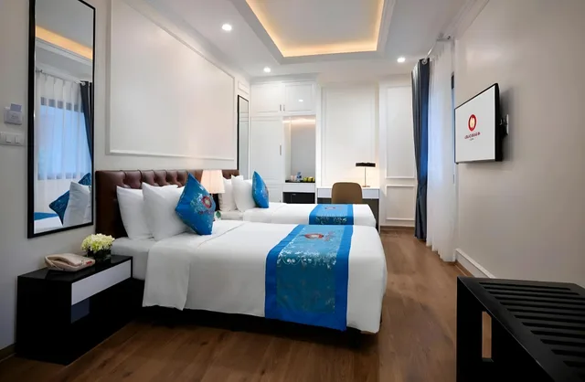 غرفة سوبيريور بسرير مزدوج أو سريرين منفصلين، Grand Dragon Hotel Hanoi 1/1