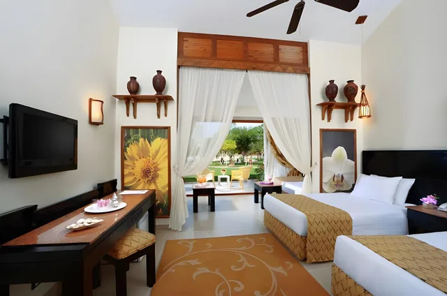 Room, Garden or Pool View، Pickalbatros Jungle Aqua Park - Neverland Hurghada 1/1