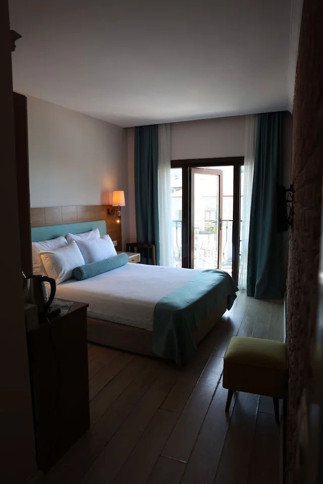 غرفة ديلوكس بسرير مزدوج، Sardinia Hotel 4/9