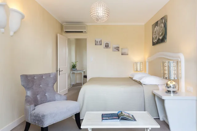 Comfort, Double Bed, Indoor Pool, Sauna, Hot Tub، LA BASTIDE DE TOURTOUR HOTEL & SPA 8/10