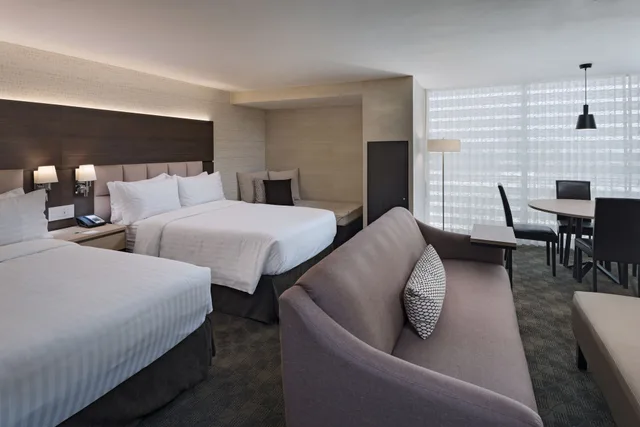 Suite, 2 Double Beds, HOLIDAY INN GUATEMALA 5/10
