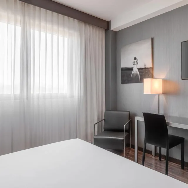 غرفة قياسية بسرير كينج، Ac Hotel Vicenza By Marriott 4/9