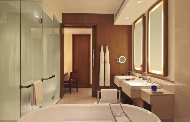 جناح ديلوكس بسرير كينج، THE OBEROI GURGAON 5/5