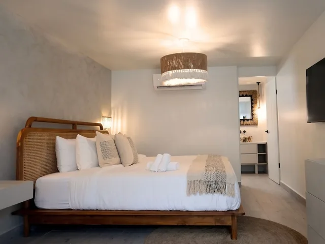غرفة قياسية بسرير كينج، Bali Hotel Adults Only Isla Verde, a Trademark by Wyndham 4/10