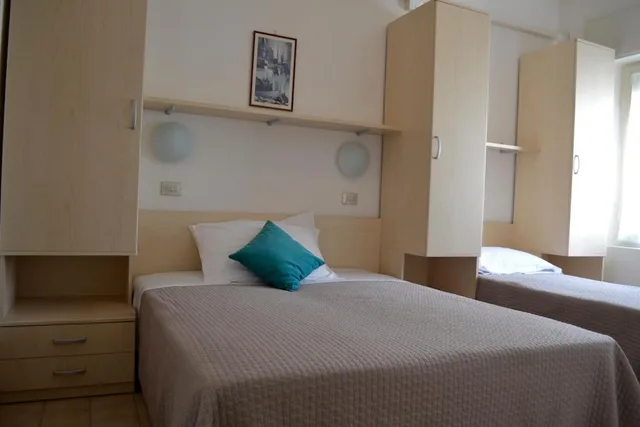 غرفة قياسية ثلاثية، SPORTUR CLUB HOTEL 1/7