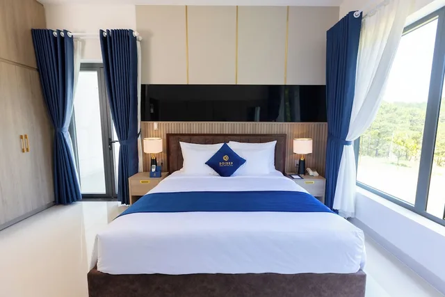 2 Bedrooms, Mixed Dorm, Deluxe, Villa, 2 Queen Beds, Ground Floor, Thuy Hoang Nguyen Hotel Resort & Spa 1/10