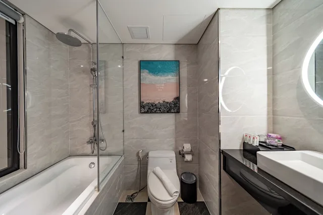 غرفة سوبيريور ثلاثية بسرير كوين وسرير فردي، Edoya Hotel Ben Thanh 8/10