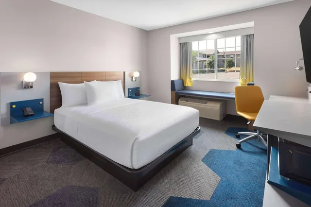 غرفة لذوي الإعاقة، Microtel Inn Suites by Wyndham Rapid City 1/2