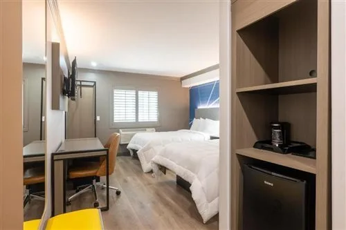 غرفة بسريرين مزدوجين، Torrance Inn LAX Airport Area 1/1