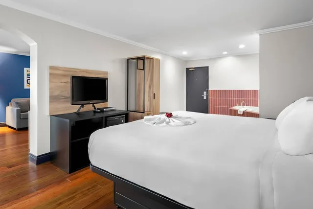 جناح بسرير كينج، Park Inn by Radisson Sydney, NS 2/6