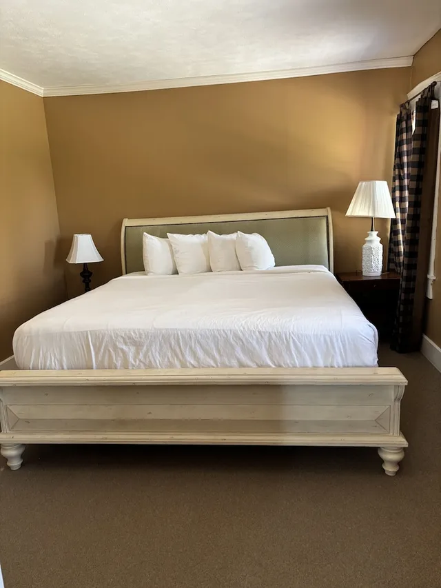جناح بسرير كينج، William Watson Hotel 3/8