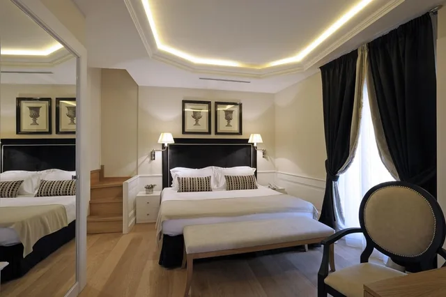 Roof Top, Presidential, Suite, Single Bed, Sofa, Hot Tub، Trevi Palace Luxury Inn 1/4