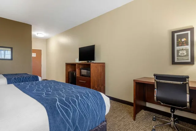 غرفة بسريرين كوين، Comfort Inn & Suites Glenpool 4/4