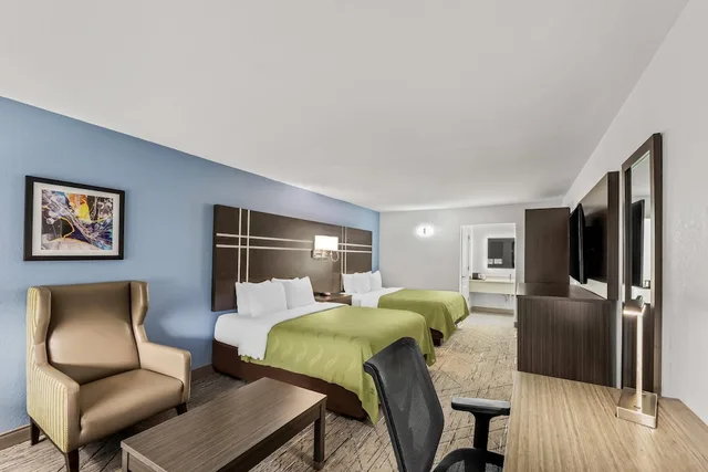 غرفة قياسية بسريرين كوين، Quality Inn & Suites Rio Grande City, TX 3/6