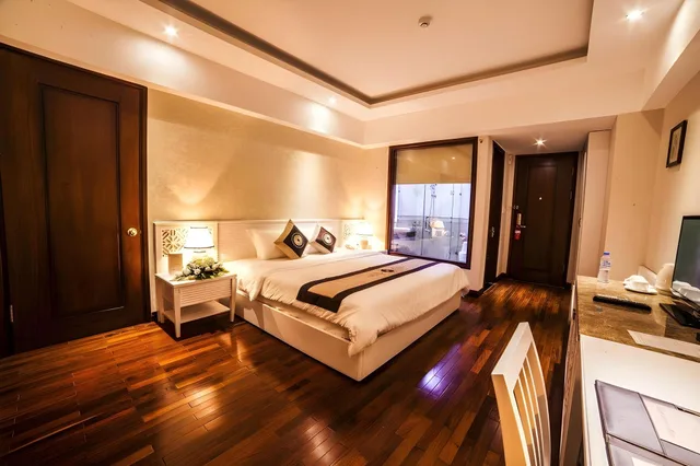 غرفة ثلاثية، Moonlight Hotel Hue 1/3
