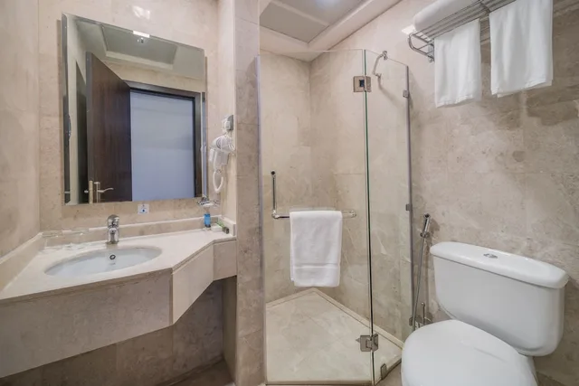 غرفة ثلاثية بثلاثة أسرّة، فندق ابراج الكسوة(Al Kiswa Towers Hotel) 4/5