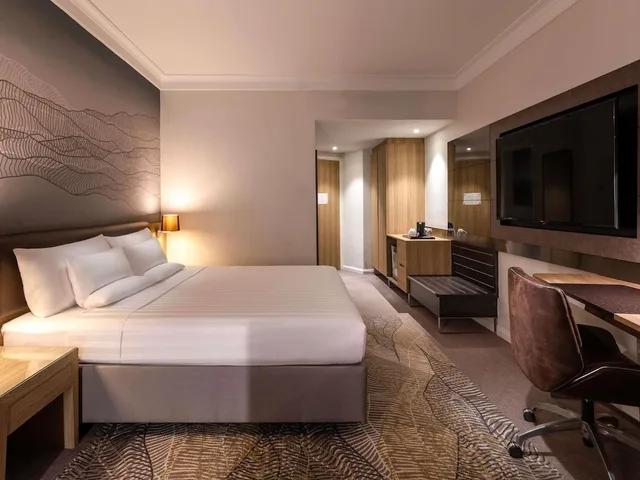 غرفة ديلوكس بسرير كينج، Novotel Kuala Lumpur City Centre 2/10