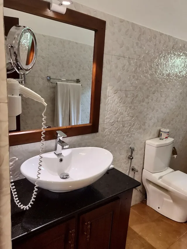 Superior, Single, 1 King and 1 Single Beds، Oreeka Hotel 3/6