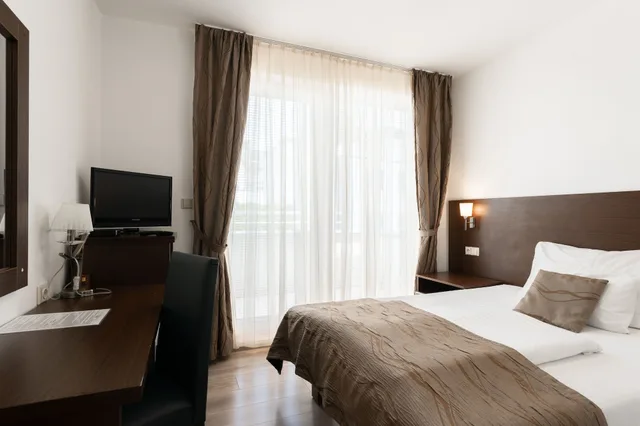 غرفة مفردة، Antares Hotel 17/20