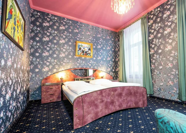 Design, Superior, Suite، Hotel Urania 4/10